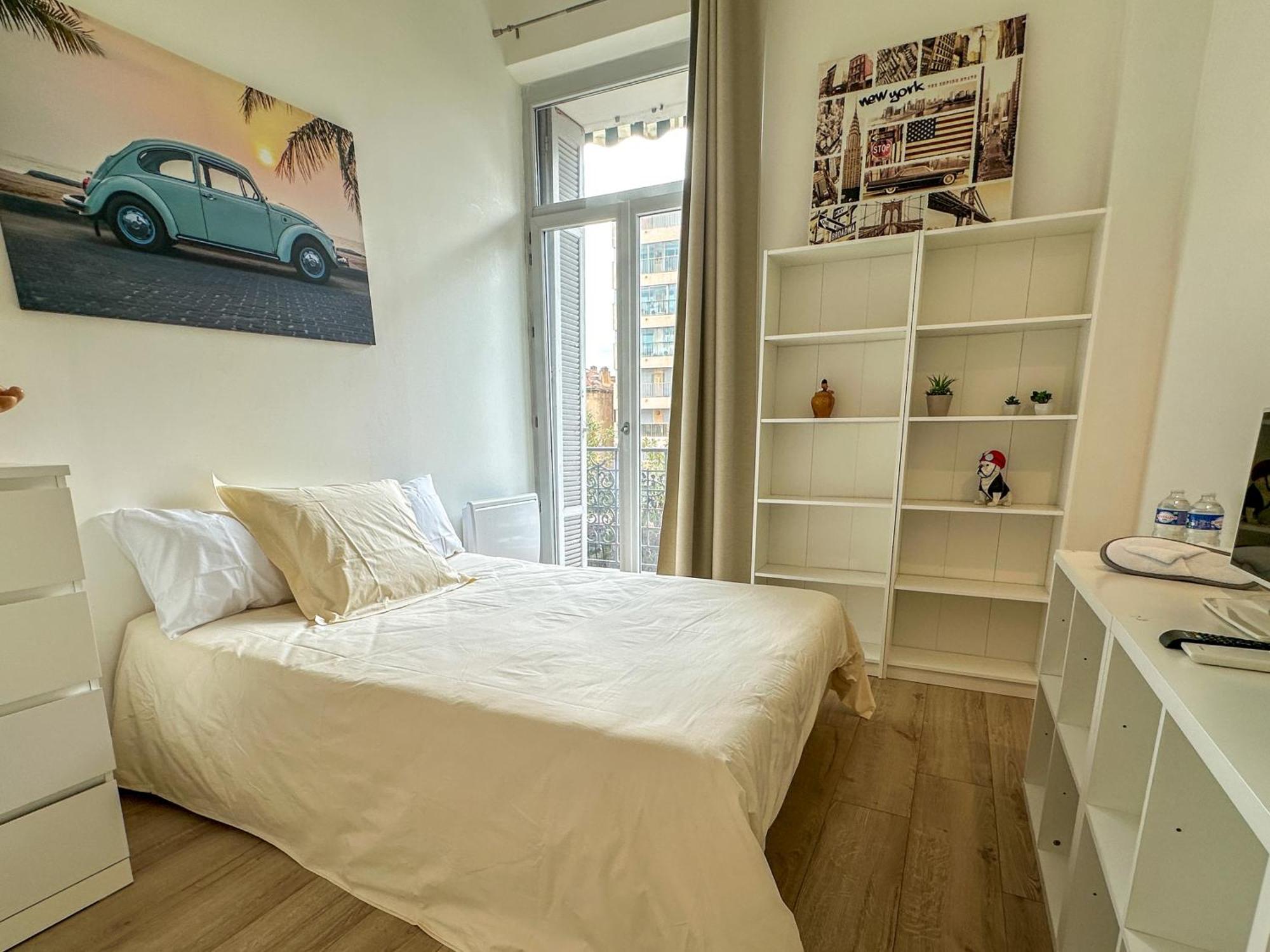 Bourgeois 3ch, 2sdb, Terrasse 70m2, Palais A 400m *